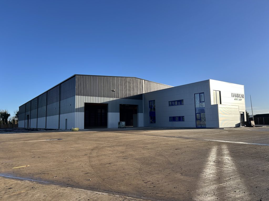 IMG_6280 Frontal image of new warehouse